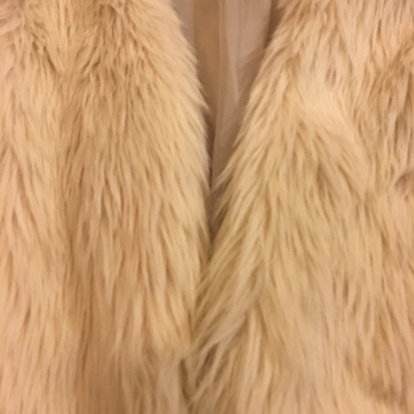 H&M Faux Vest - Picture 2 of 3